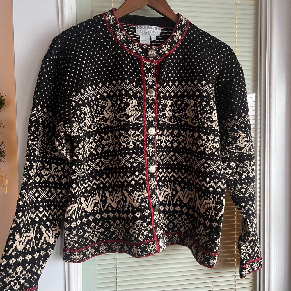 Cotton knit cardigan sweater